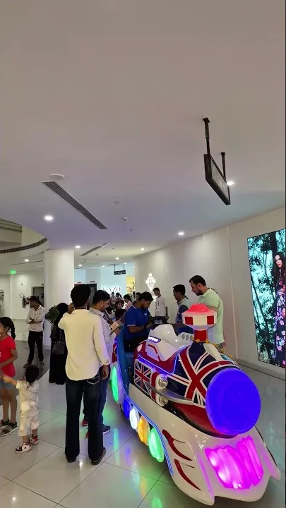 Video walkthrough of City Centre LA Mall, Bareilly with DNexus screens